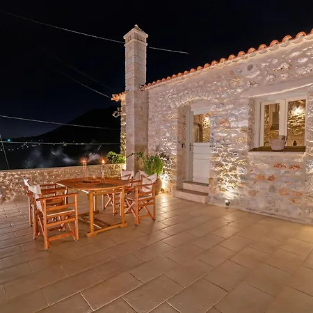 Melias Olive Retreat מלון דירות Kelefa